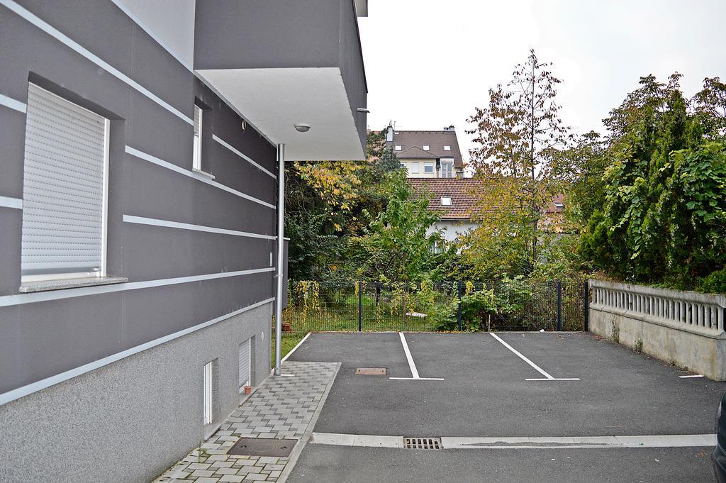 Apartments Tony Zagreb Eksteriør billede